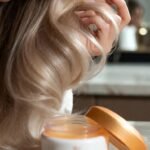 Kérastase Masquintense em rotina de hidratação profunda para cabelo seco, áspero e sem maleabilidade.